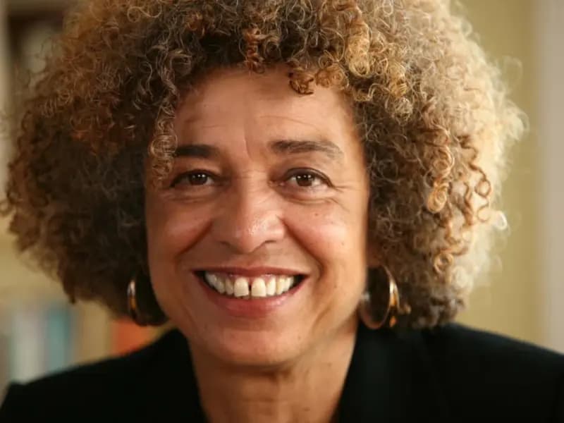 Angela Davis participa da programação da Casa Sesc na FLIP 2026