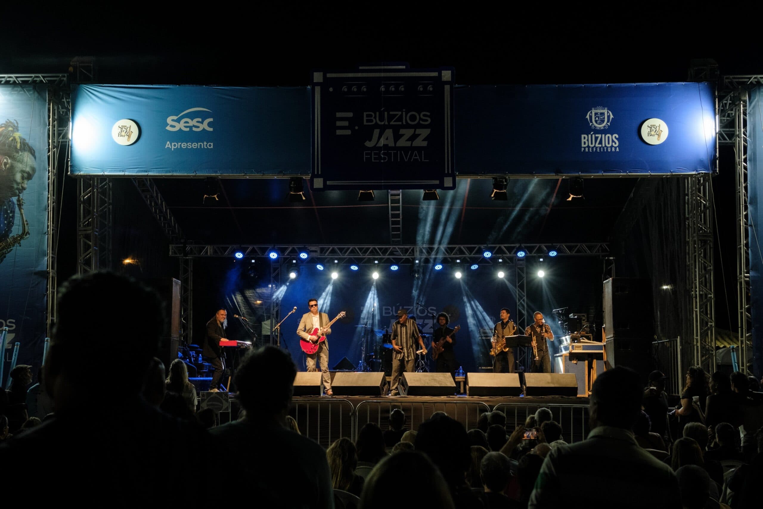 Circuito Sesc Jazz & Blues desembarca em Búzios no feriado do Dia do Trabalhador com shows gratuitos