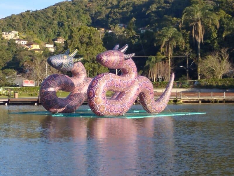 Exposição “Mais belo é o rio que corre” propõe reflexão sobre a força dos rios e das confluências