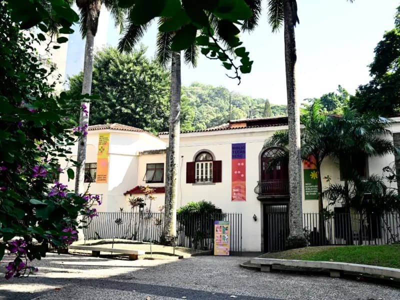 Biblioteca Machado de Assis: Dois anos de Sesc em Botafogo